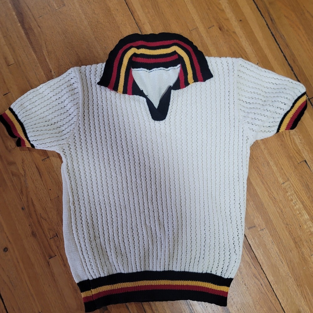 MANFINITY Men's Knit Short Sleeve Sweater White Black Red Yellow Size M Retro